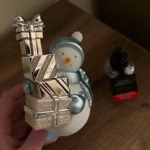 FREE w/ Any Purchase, Bath & Body Works Snowman Wallflower